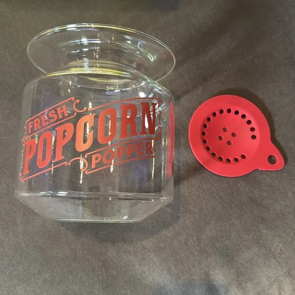 Williams Sonoma Popcorn Popper makes 2.5 qts Brand New